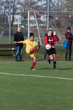 Bild 90 - B-Juniorinnen SG Weststeinburg/Bei - SV Fisia 03 : Ergebnis: 1:2